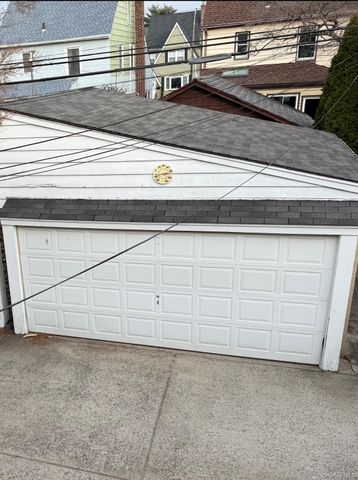 404 Bauer Place, Mineola, NY 11501