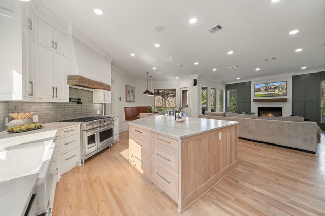 608 King Ranch Road, Southlake, TX 76092