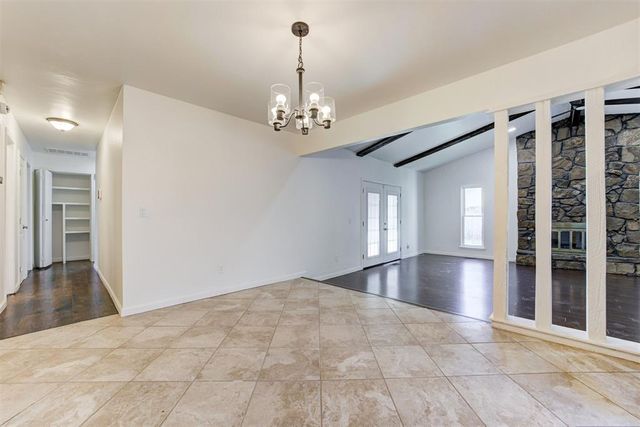 6704 Bear Canyon Drive, Oklahoma City, OK 73162
