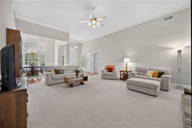 1114 Maple Creek Ridge, Loganville, GA 30052