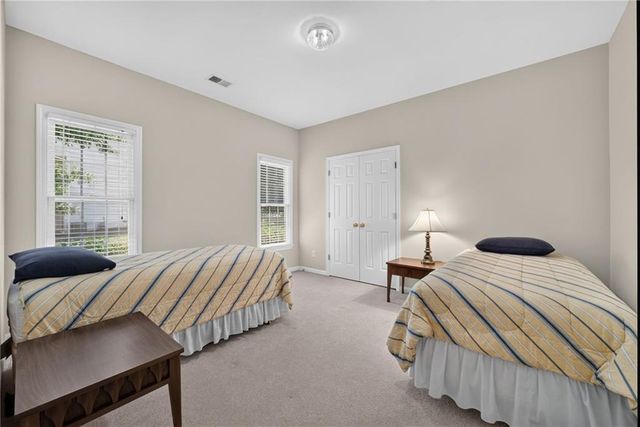 1114 Maple Creek Ridge, Loganville, GA 30052