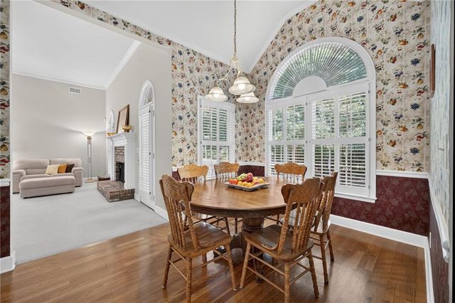1114 Maple Creek Ridge, Loganville, GA 30052