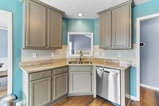 108 Camberly Lane, Aberdeen, NC 28315