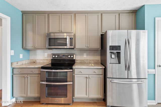 108 Camberly Lane, Aberdeen, NC 28315