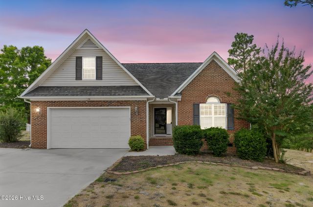 108 Camberly Lane, Aberdeen, NC 28315