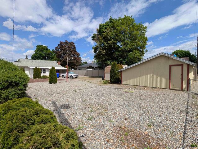 8004 E Marietta Ave, Spokane Valley, WA 99212