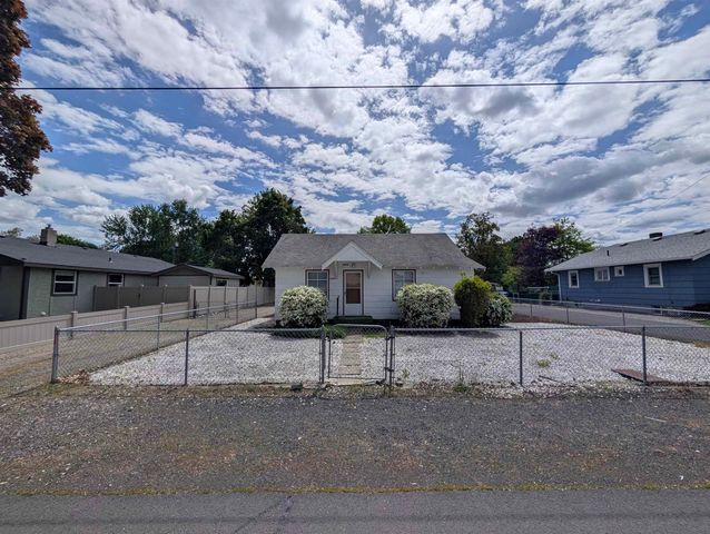 8004 E Marietta Ave, Spokane Valley, WA 99212