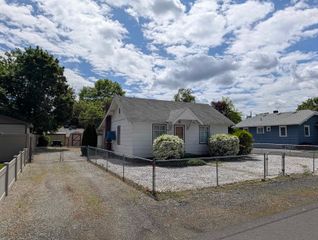8004 E Marietta Ave, Spokane Valley, WA 99212