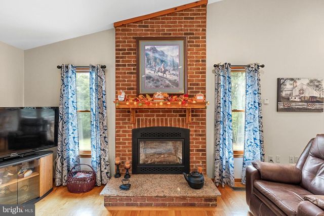 21246 CLARKS MOUNTAIN RD, Rapidan, VA 22733