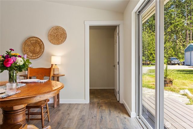 9272 Flagler Road, Nordland, WA 98358