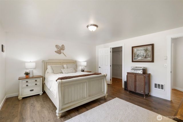 9272 Flagler Road, Nordland, WA 98358