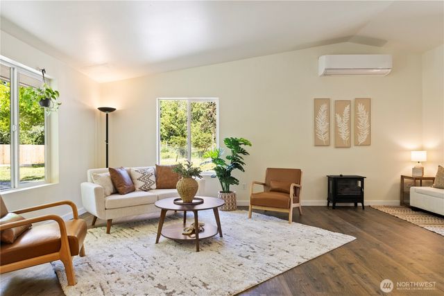 9272 Flagler Road, Nordland, WA 98358