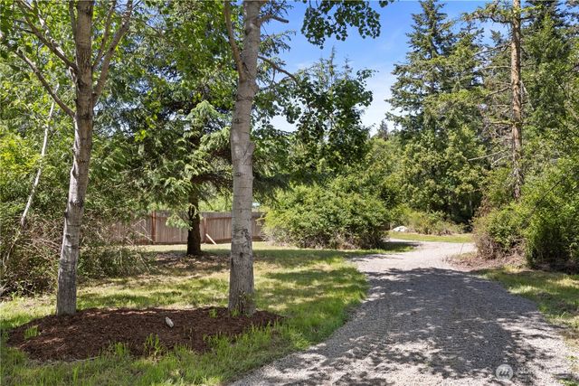 9272 Flagler Road, Nordland, WA 98358