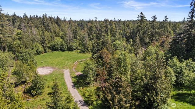 9272 Flagler Road, Nordland, WA 98358