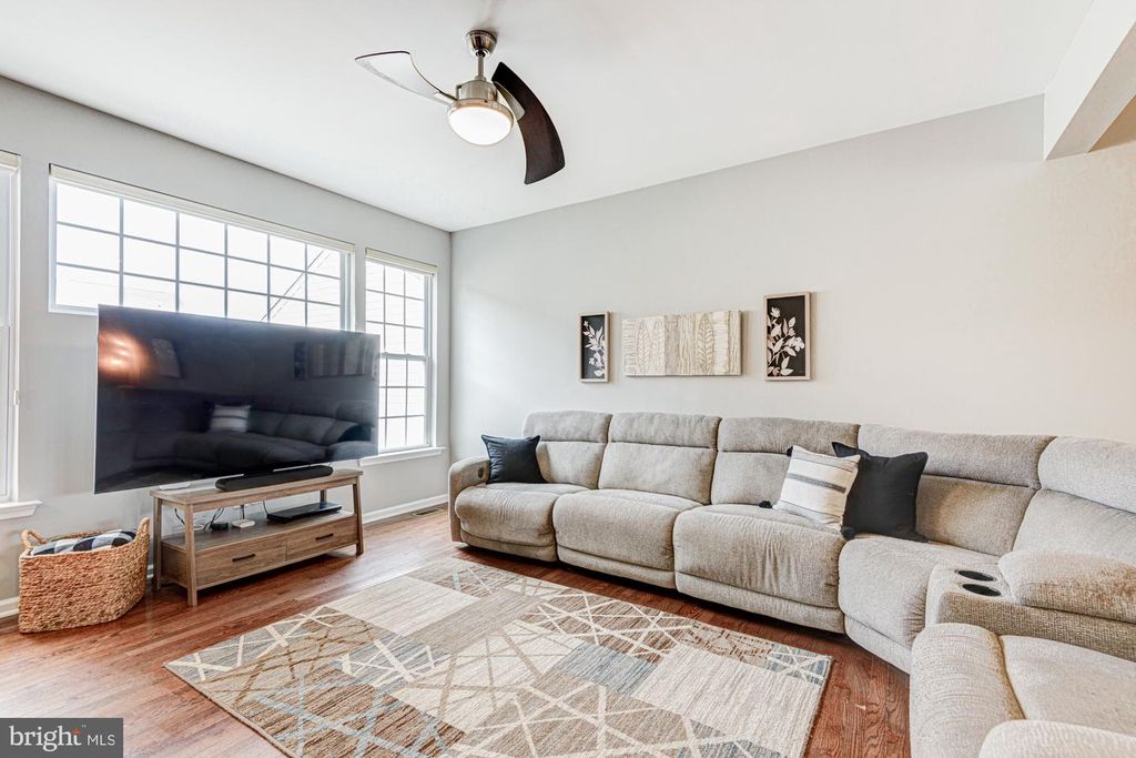 Image 15 of property listing at 1823 N POLLOCK WAY, Middletown, DE 19709