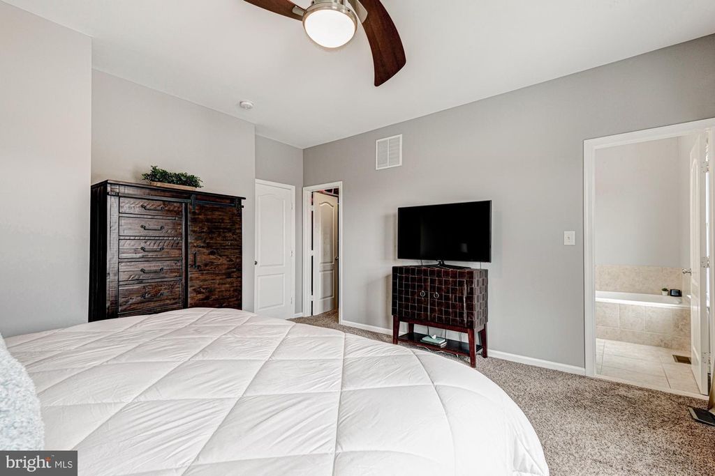 Image 29 of property listing at 1823 N POLLOCK WAY, Middletown, DE 19709