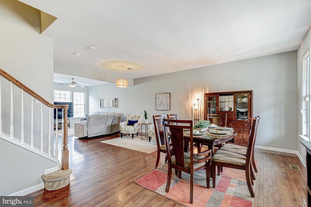 Image 8 of property listing at 1823 N POLLOCK WAY, Middletown, DE 19709