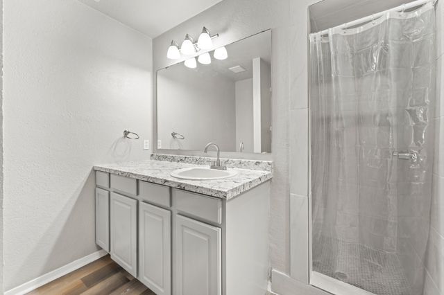 2512 Windy Pine Lane, Arlington, TX 76015