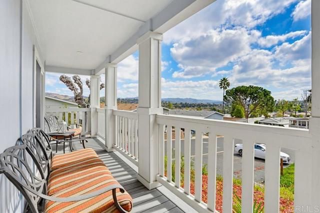 525 W El Norte Parkway 348, Escondido, CA 92026