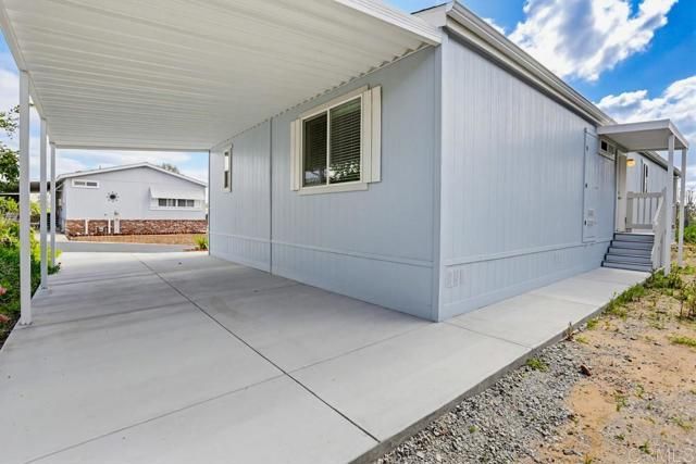 525 W El Norte Parkway 348, Escondido, CA 92026