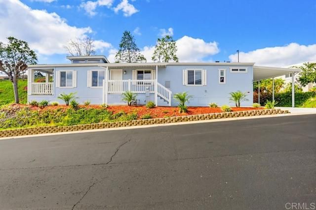 525 W El Norte Parkway 348, Escondido, CA 92026