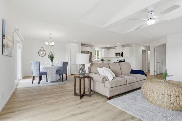 525 W El Norte Parkway 348, Escondido, CA 92026