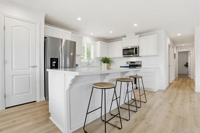 525 W El Norte Parkway 348, Escondido, CA 92026