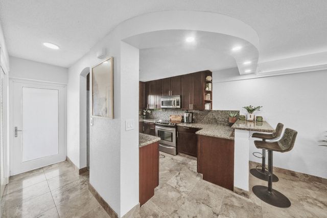 1536 SE 15TH Court 404, Deerfield Beach, FL 33441