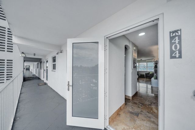 1536 SE 15TH Court 404, Deerfield Beach, FL 33441