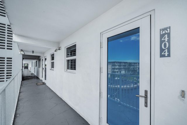 1536 SE 15TH Court 404, Deerfield Beach, FL 33441