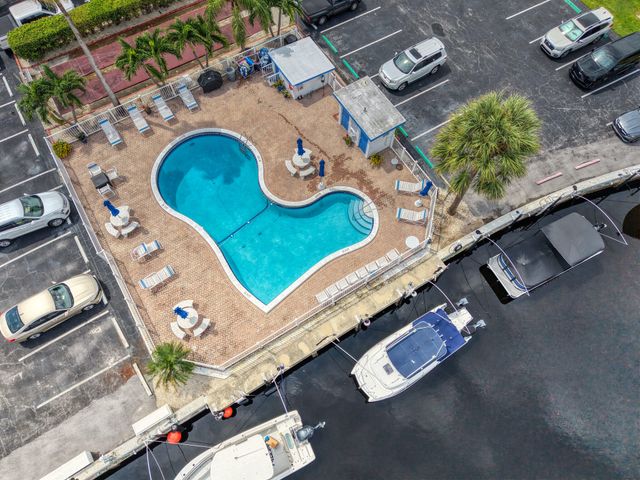 1536 SE 15TH Court 404, Deerfield Beach, FL 33441