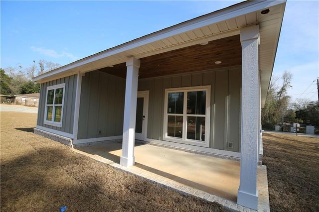 223 Bemis Street, Saraland, AL 36571