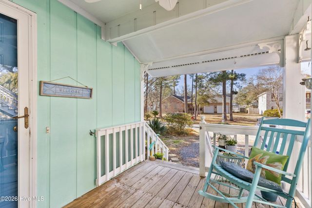 322 NE 48th Street, Oak Island, NC 28465