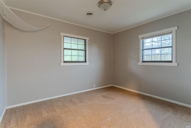 1250 Maple Court Street, Evansville, IN 47714