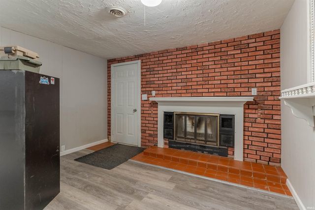 1250 Maple Court Street, Evansville, IN 47714