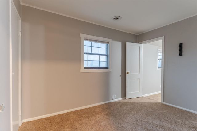 1250 Maple Court Street, Evansville, IN 47714