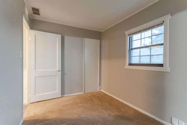 1250 Maple Court Street, Evansville, IN 47714