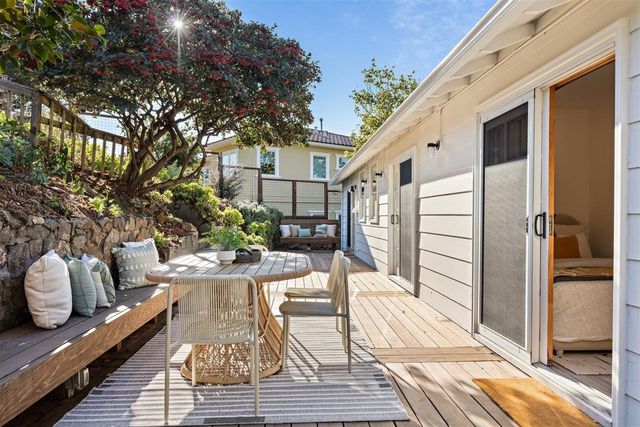 1352 Brewster Dr, El Cerrito, CA 94530