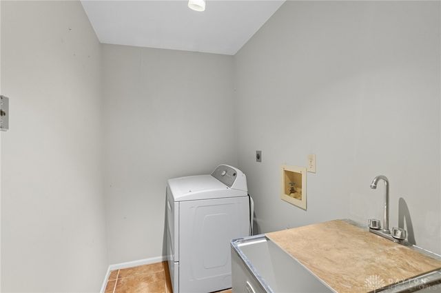 200 Sycamore Creek Drive, Springboro, OH 45066