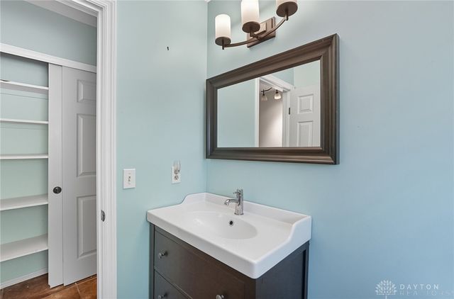 200 Sycamore Creek Drive, Springboro, OH 45066