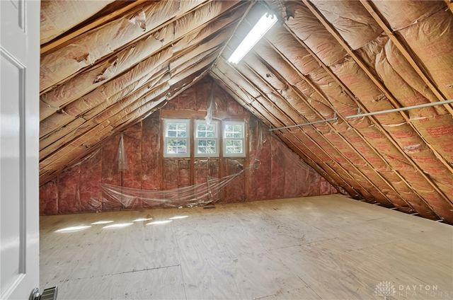 200 Sycamore Creek Drive, Springboro, OH 45066