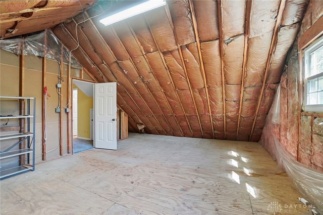 200 Sycamore Creek Drive, Springboro, OH 45066