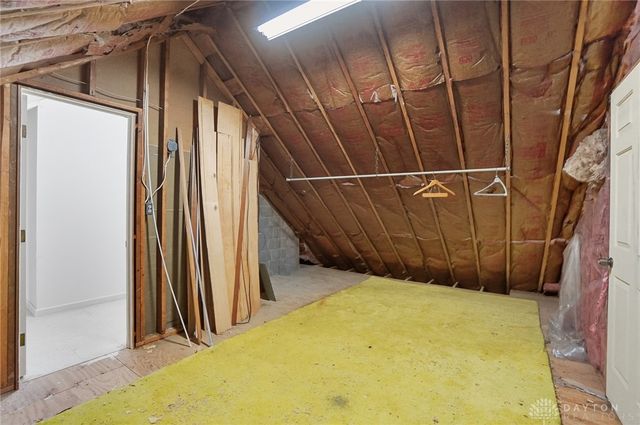 200 Sycamore Creek Drive, Springboro, OH 45066