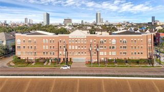 2900 Hamilton Street 25, Houston, TX 77004