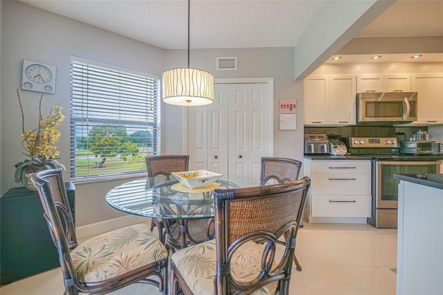 7300 Radice Ct 303, Lauderhill, FL 33319
