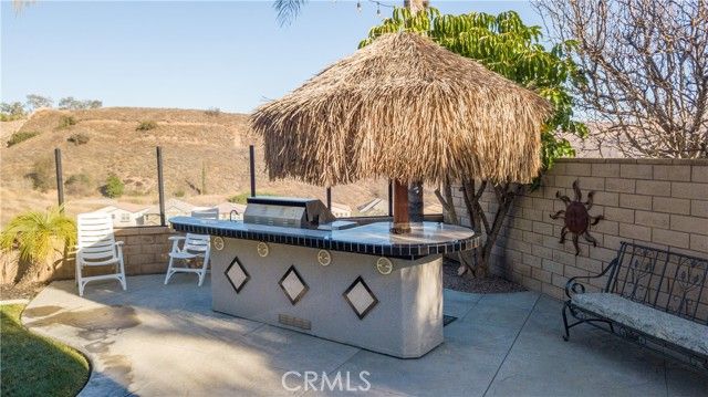 8832 Gentle Wind Drive, Corona, CA 92883