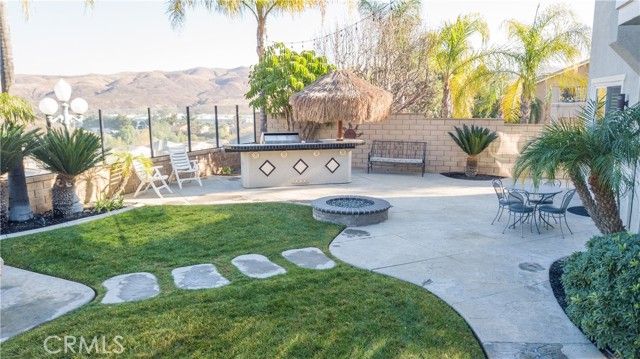 8832 Gentle Wind Drive, Corona, CA 92883