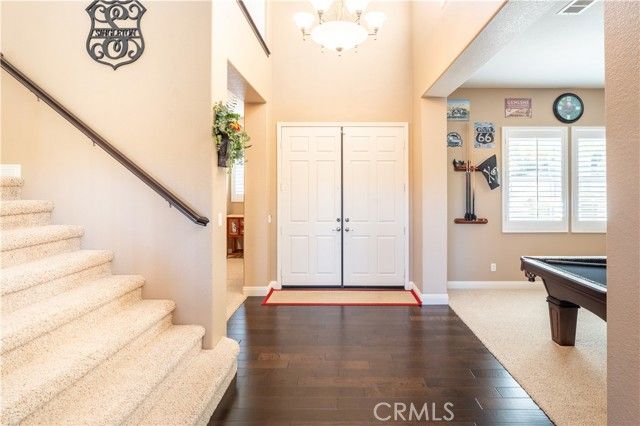 8832 Gentle Wind Drive, Corona, CA 92883