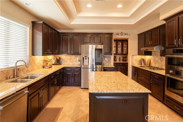 8832 Gentle Wind Drive, Corona, CA 92883