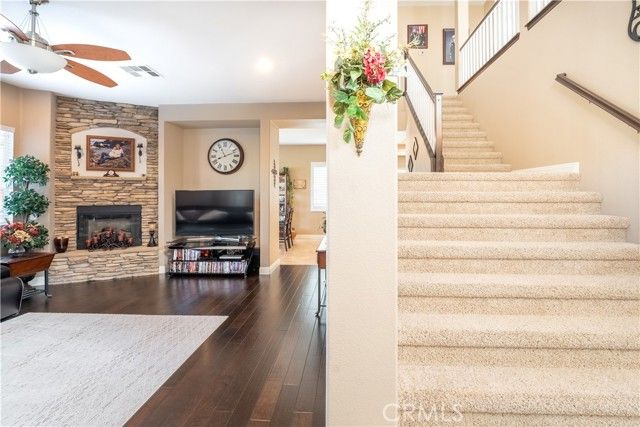 8832 Gentle Wind Drive, Corona, CA 92883